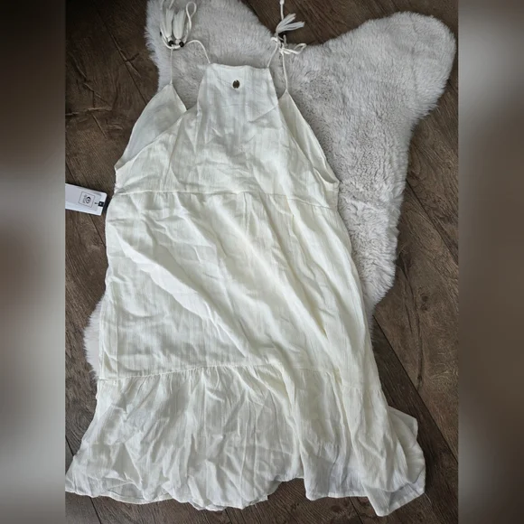 New Rip Curl White Ruffled Tiered Sundress - Picture 3 of 4